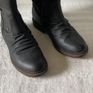 Rieker Black comfy boots  Sherpa lined